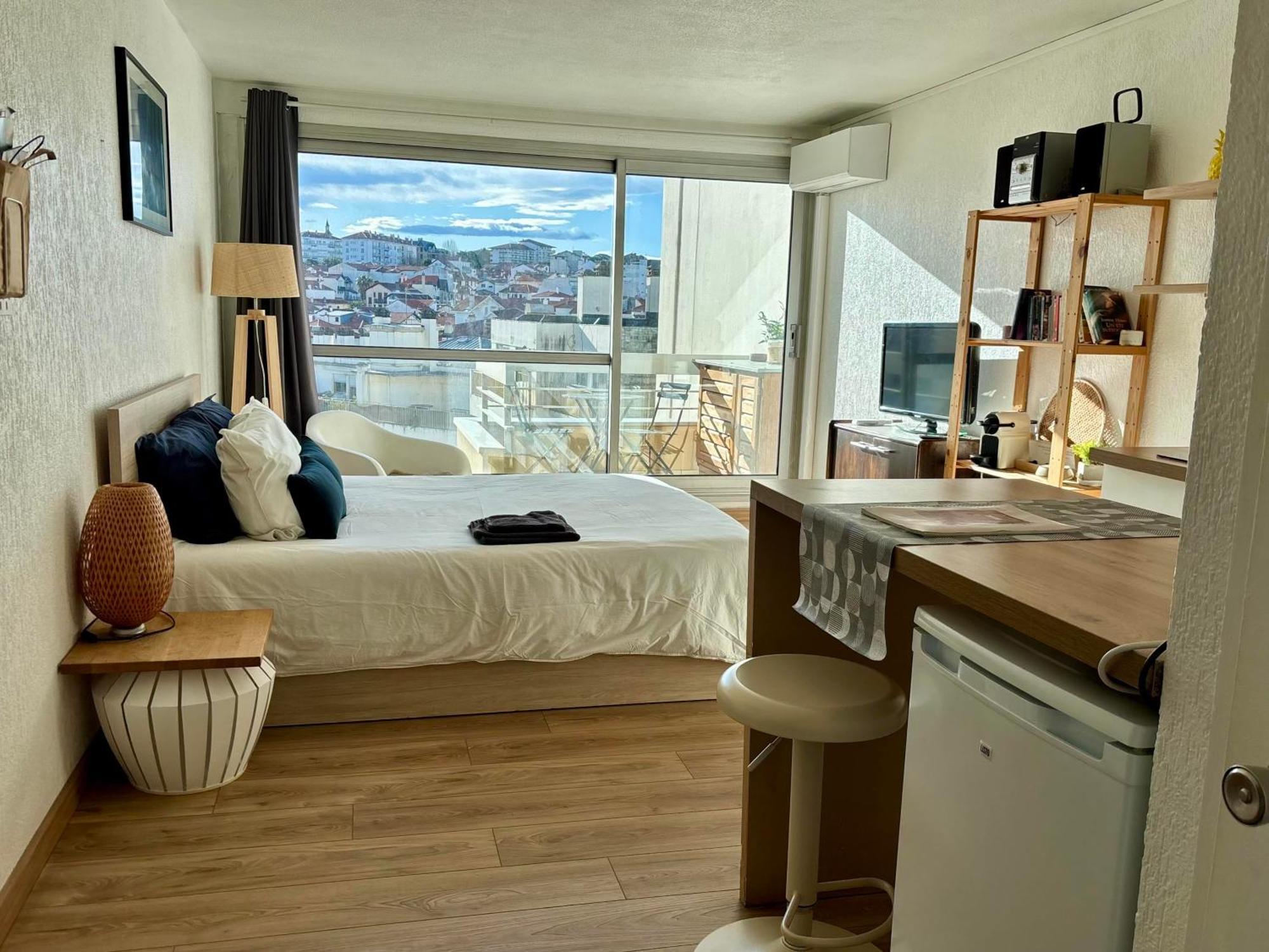 Studio Et Piscine Sur La Grande Plage Biarritz Ngoại thất bức ảnh