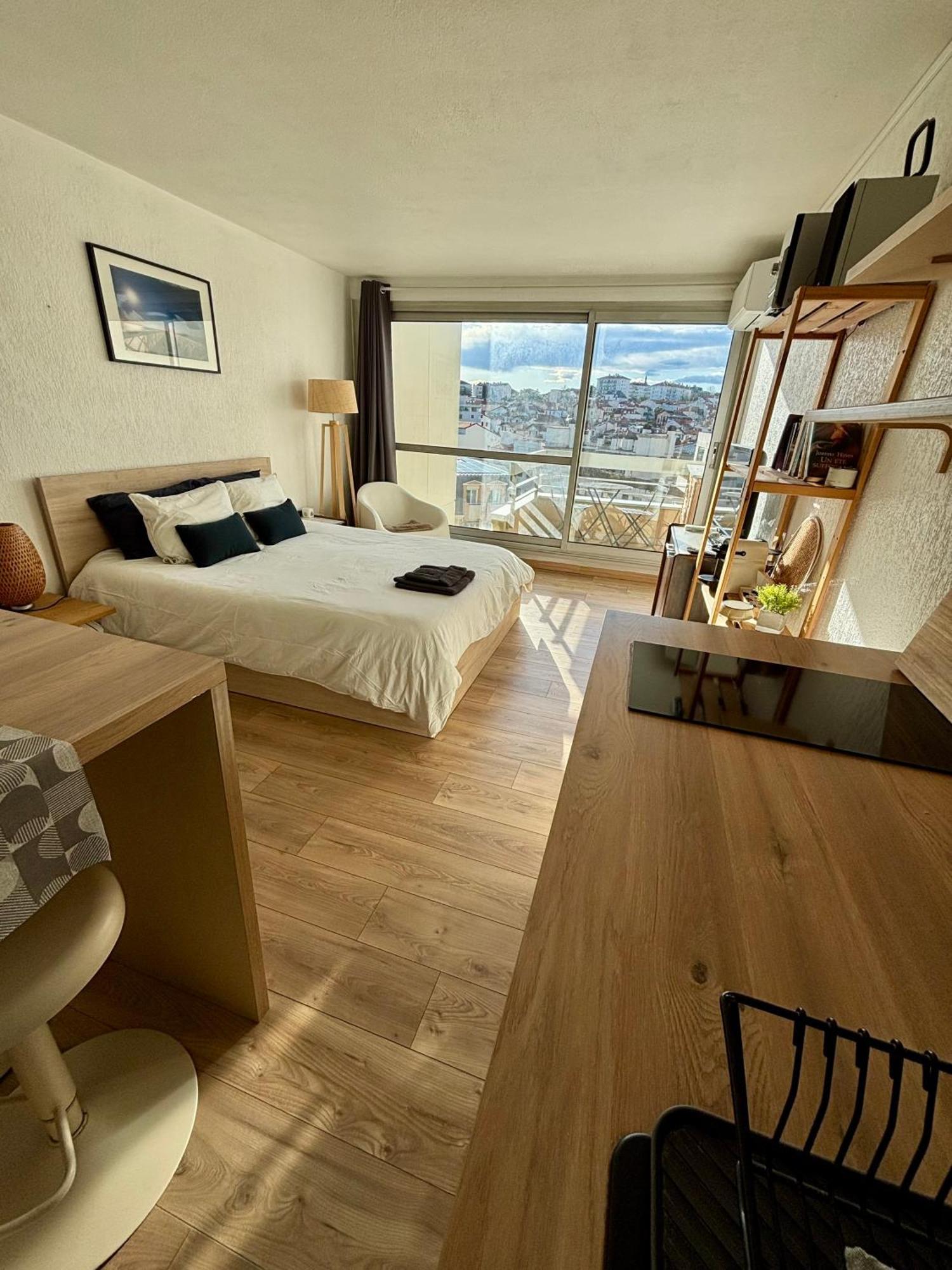Studio Et Piscine Sur La Grande Plage Biarritz Ngoại thất bức ảnh