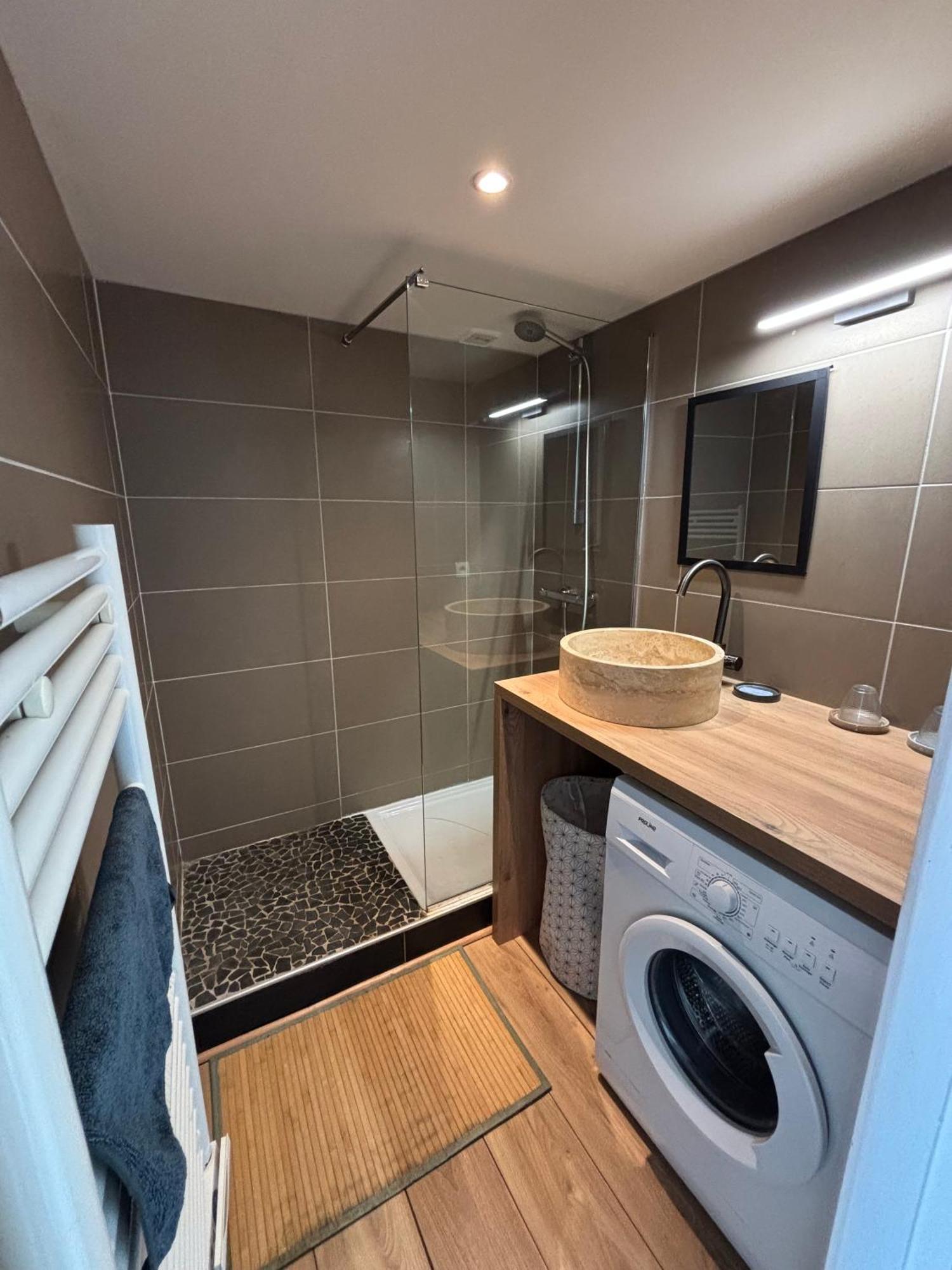 Studio Et Piscine Sur La Grande Plage Biarritz Ngoại thất bức ảnh