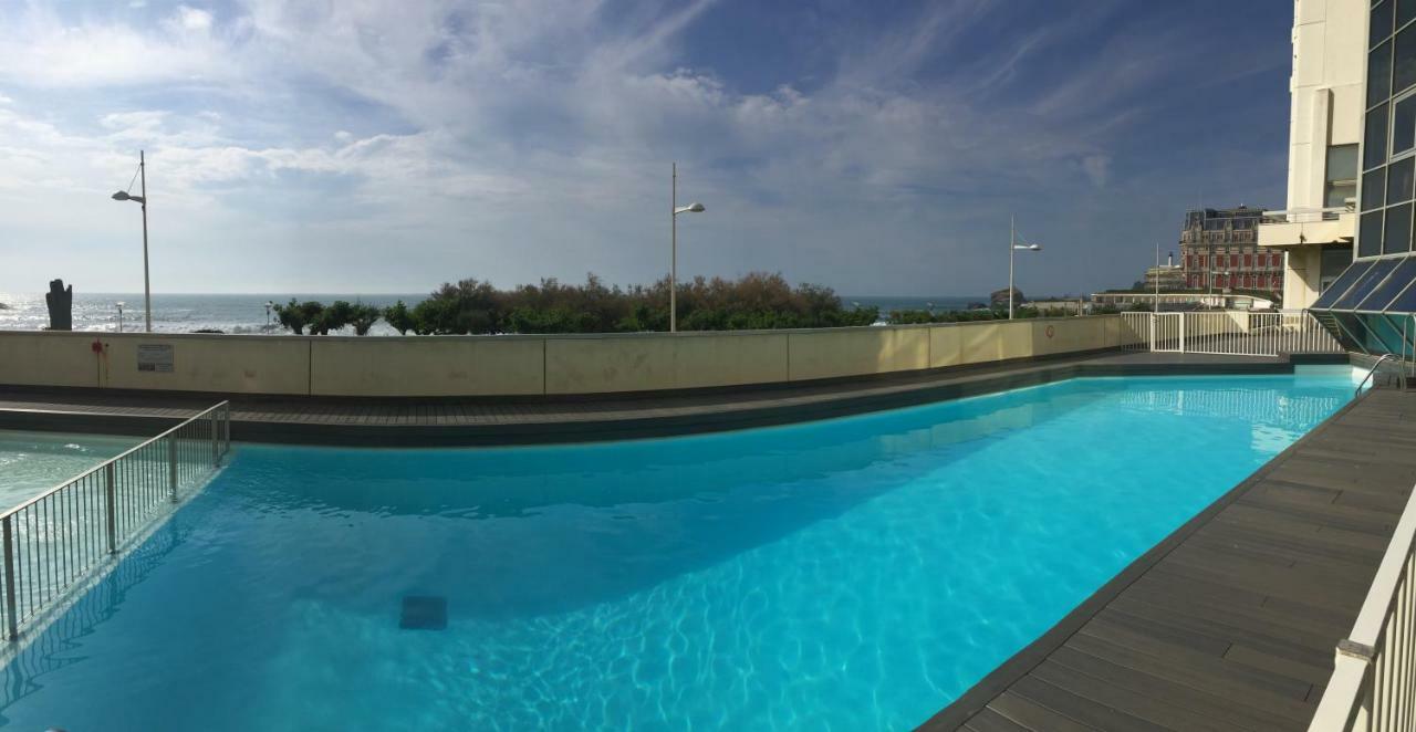 Studio Et Piscine Sur La Grande Plage Biarritz Ngoại thất bức ảnh
